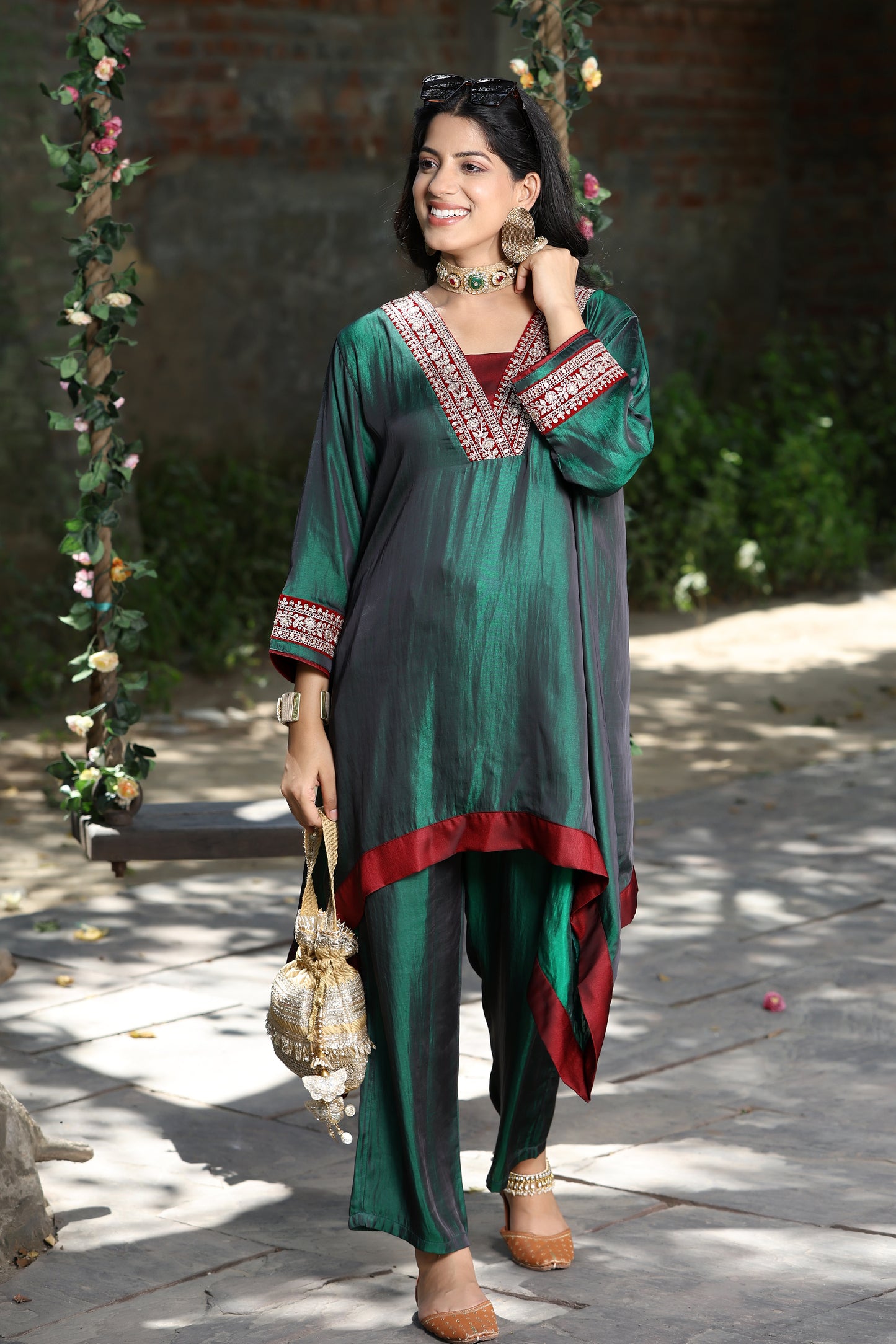 Emb Summer Cool Set Green with Maroon Border