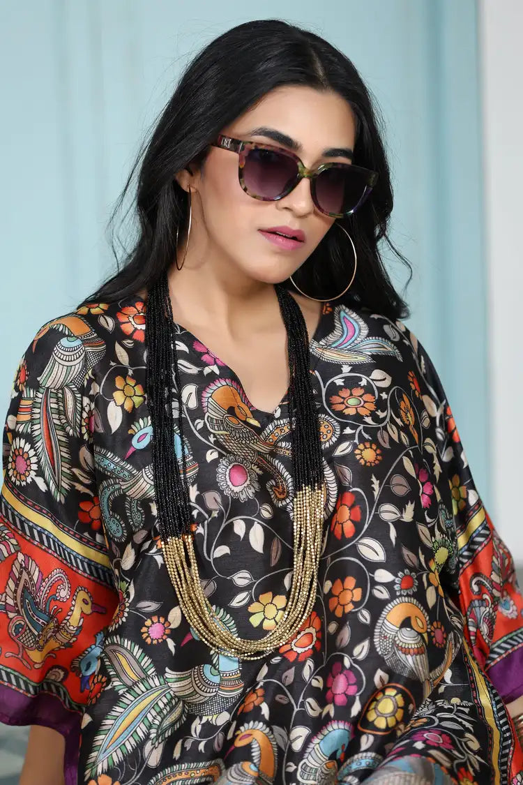 Boho Kaftan Black Madhubani