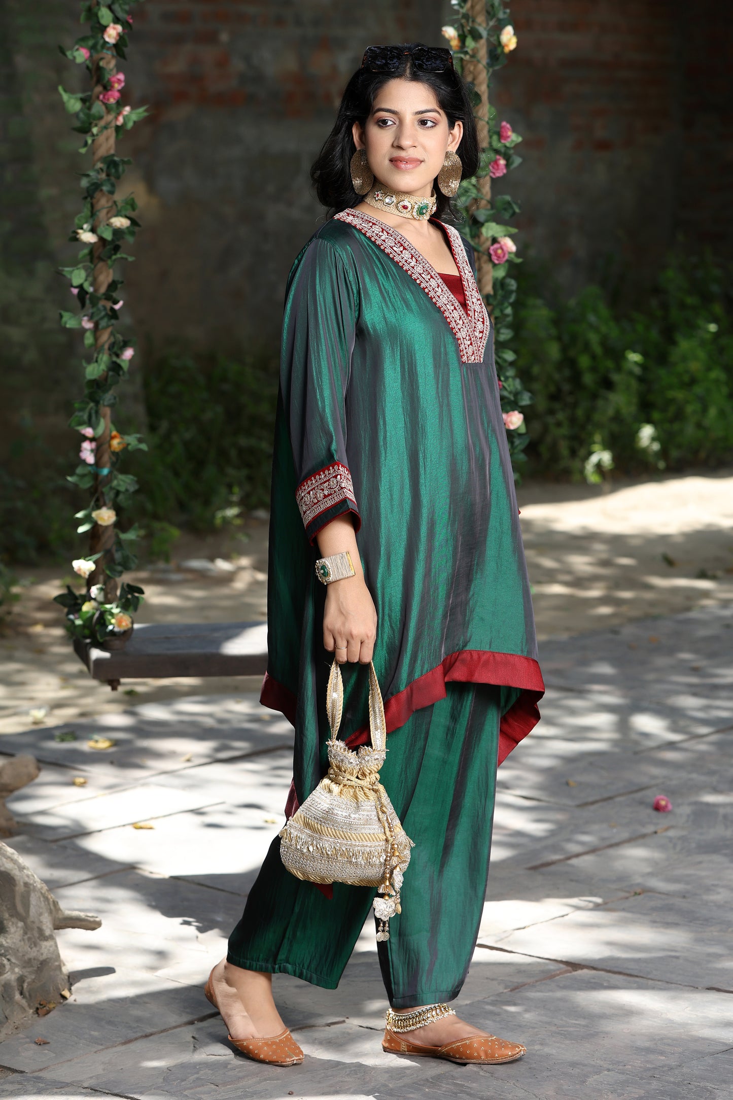 Emb Summer Cool Set Green with Maroon Border