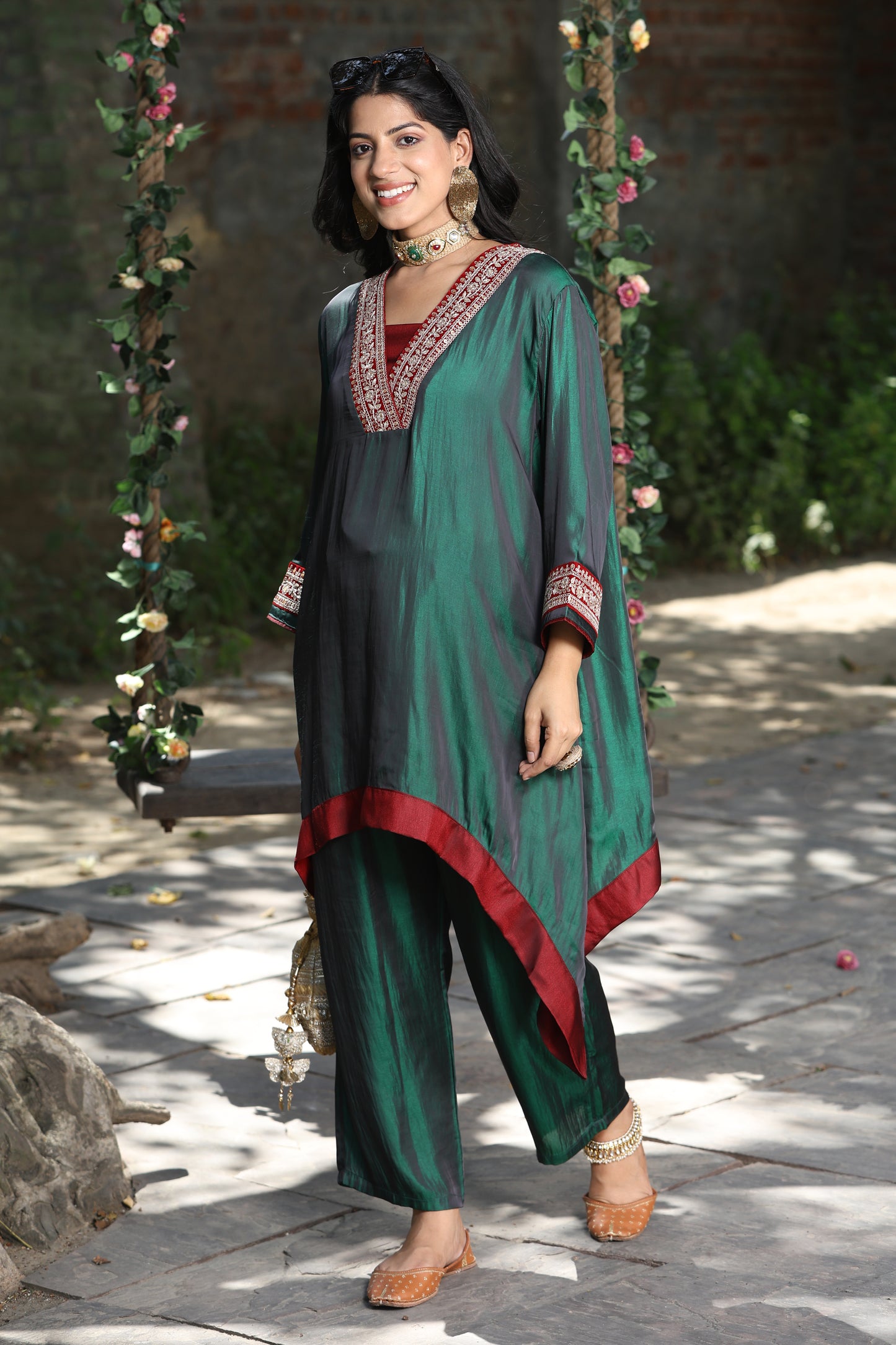 Emb Summer Cool Set Green with Maroon Border