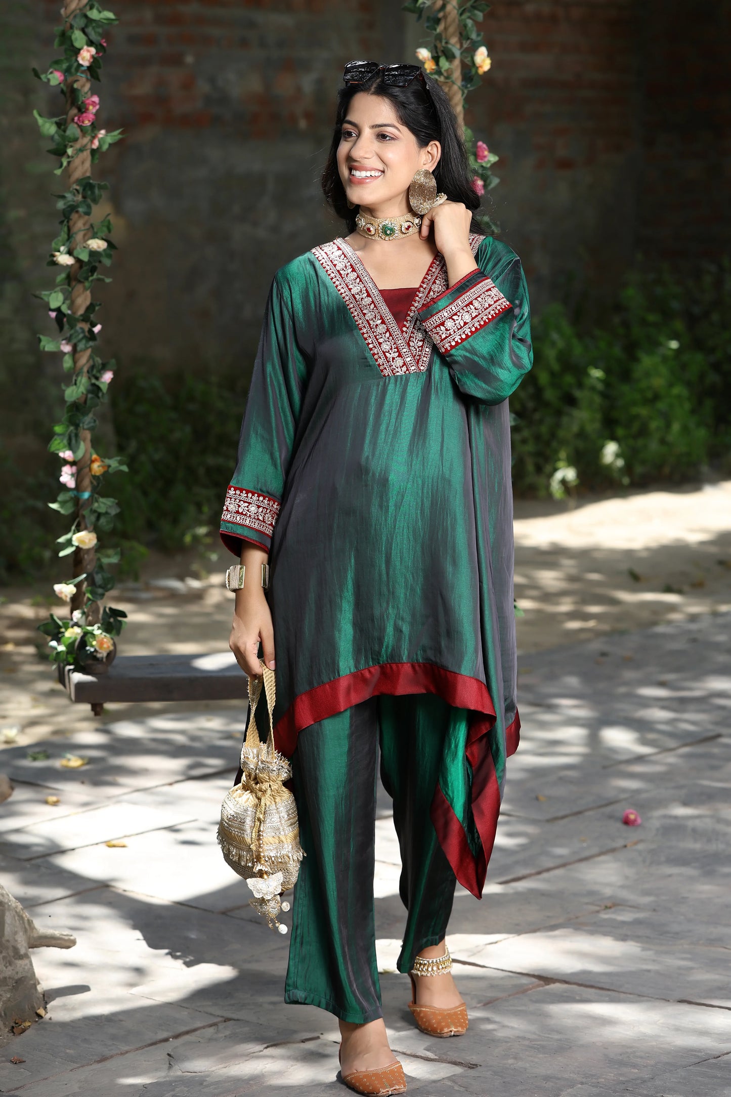 Emb Summer Cool Set Green with Maroon Border