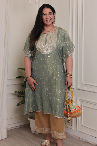 Emb Tissue Kaftan Sage Green