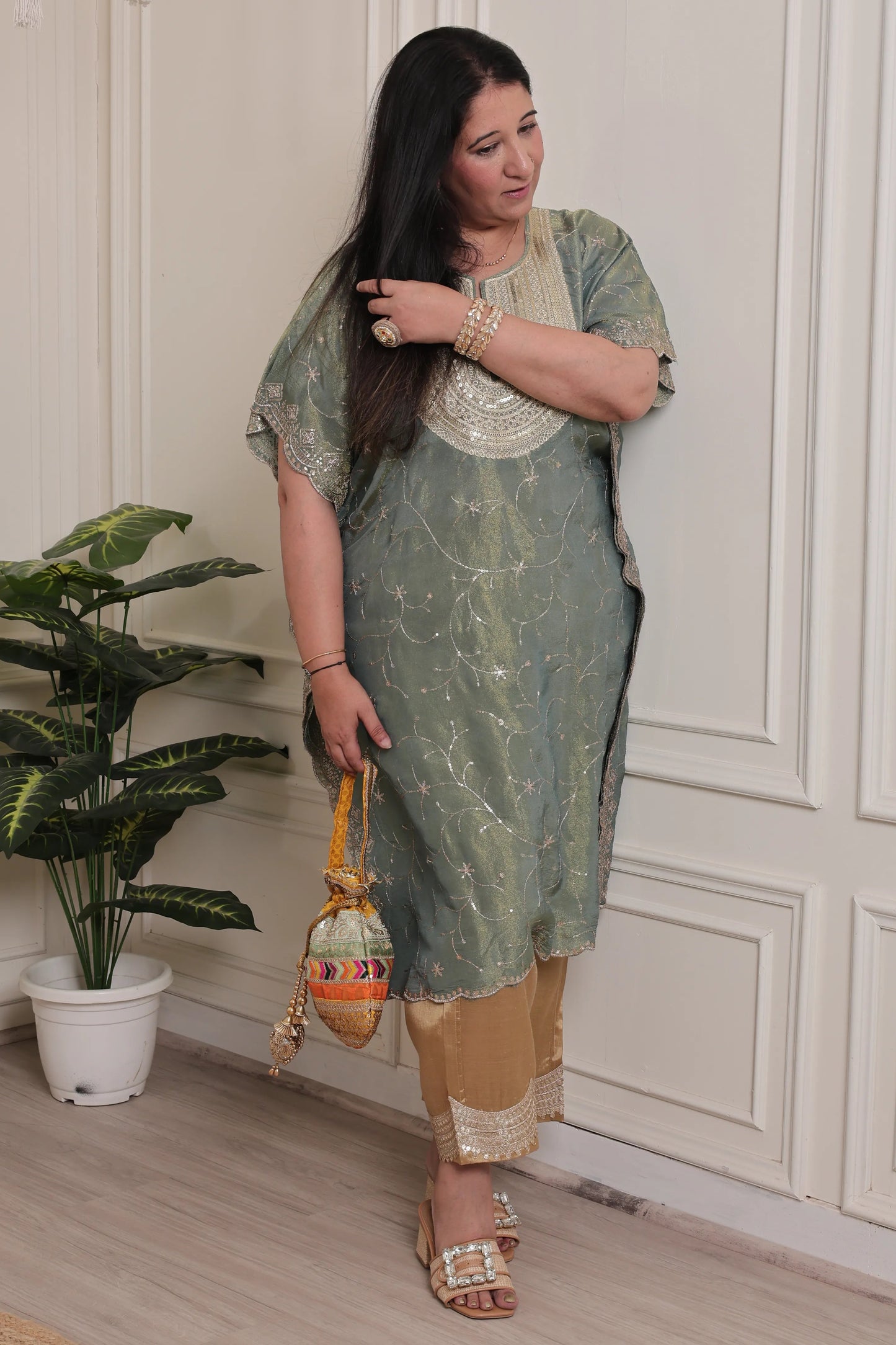 Emb Tissue Kaftan Sage Green