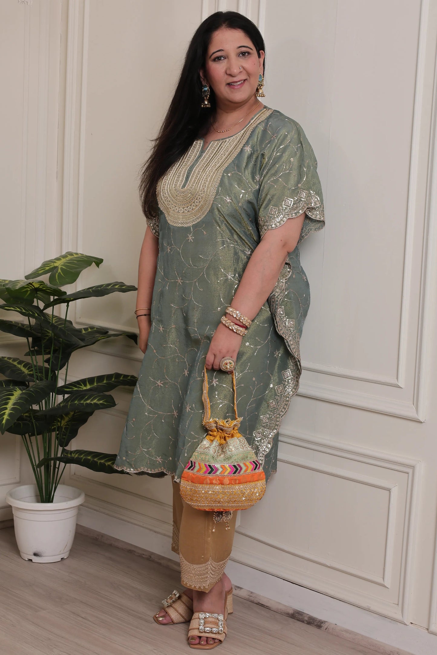 Emb Tissue Kaftan Sage Green