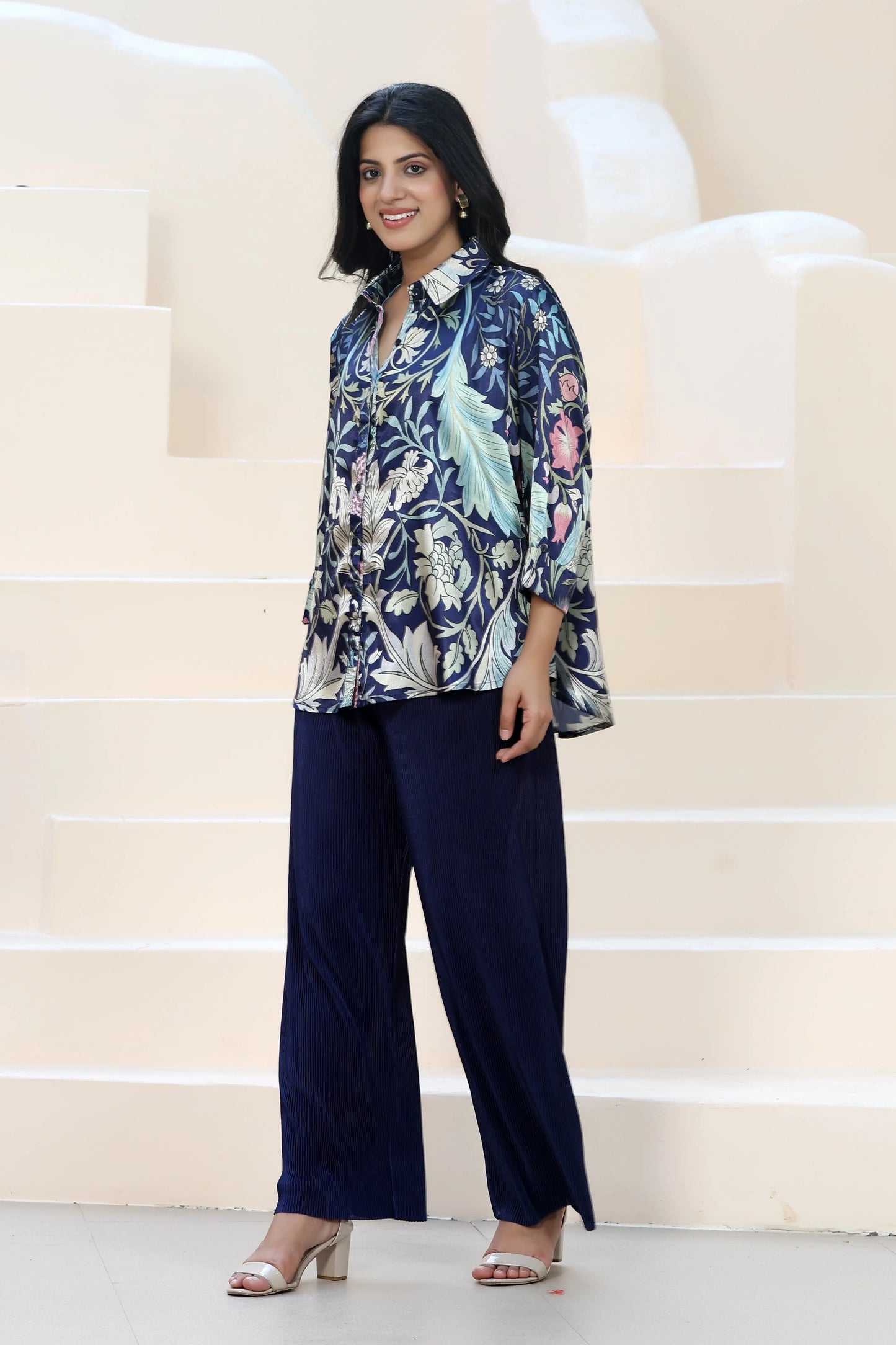 Golden Hour Shirt William Morris Navy Blue