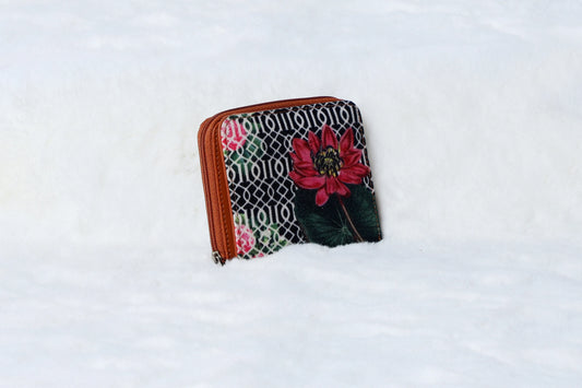 Half Wallet Jaali Lotus Black