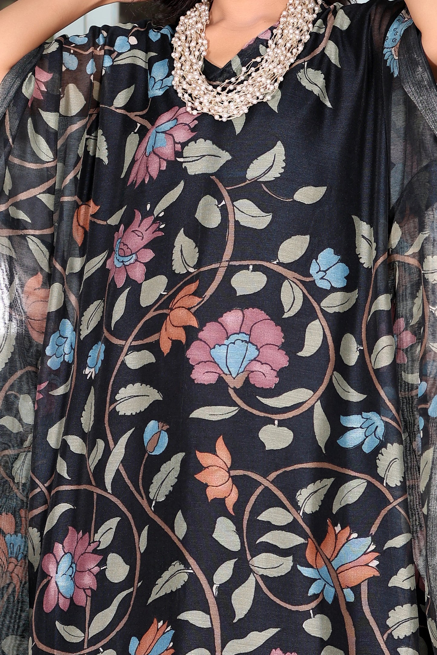 Maheshwari Kaftan Floral Black