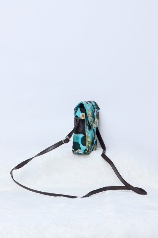 Messenger Bag Lotus Pond Light Aqua