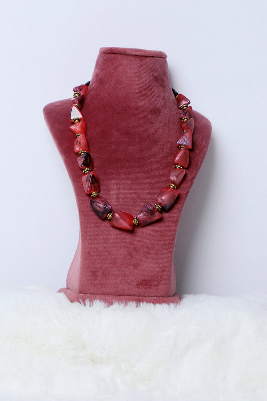 Necklace Uncut Coral