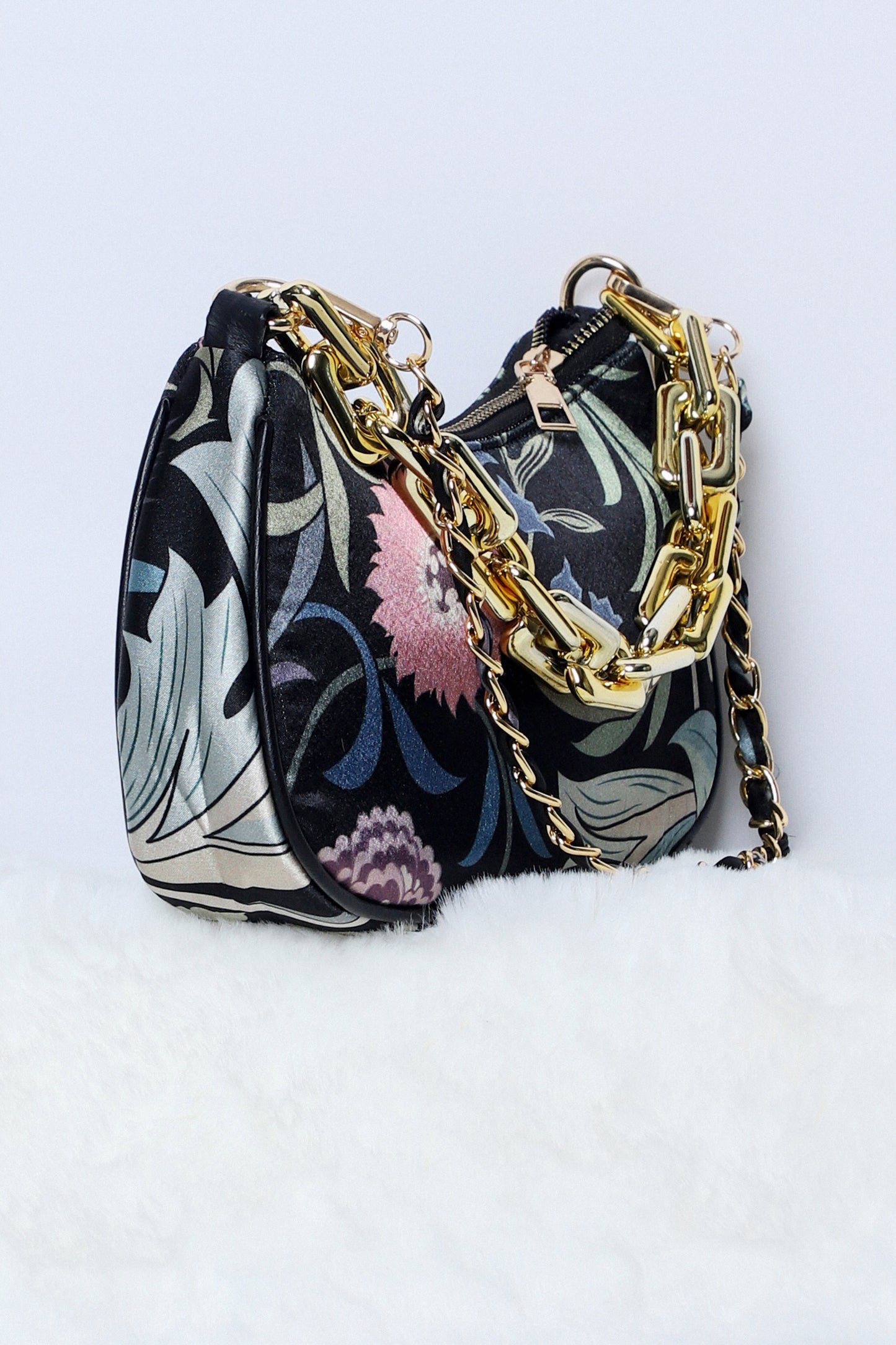 Nikki Gold William Morris Black