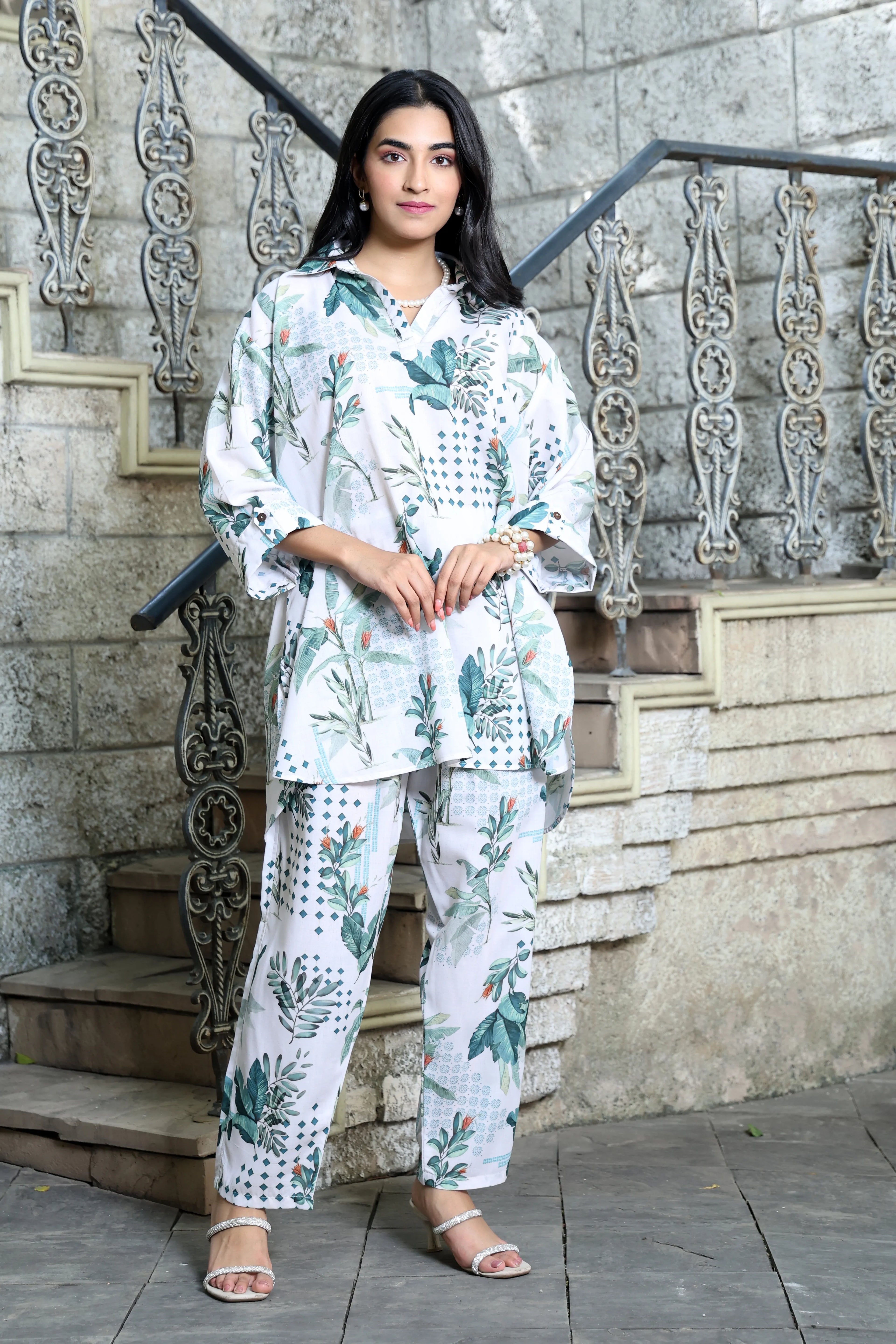Signature Co-ord Set White Palm Tree